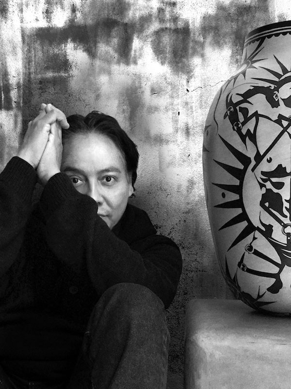 Virgil Ortiz